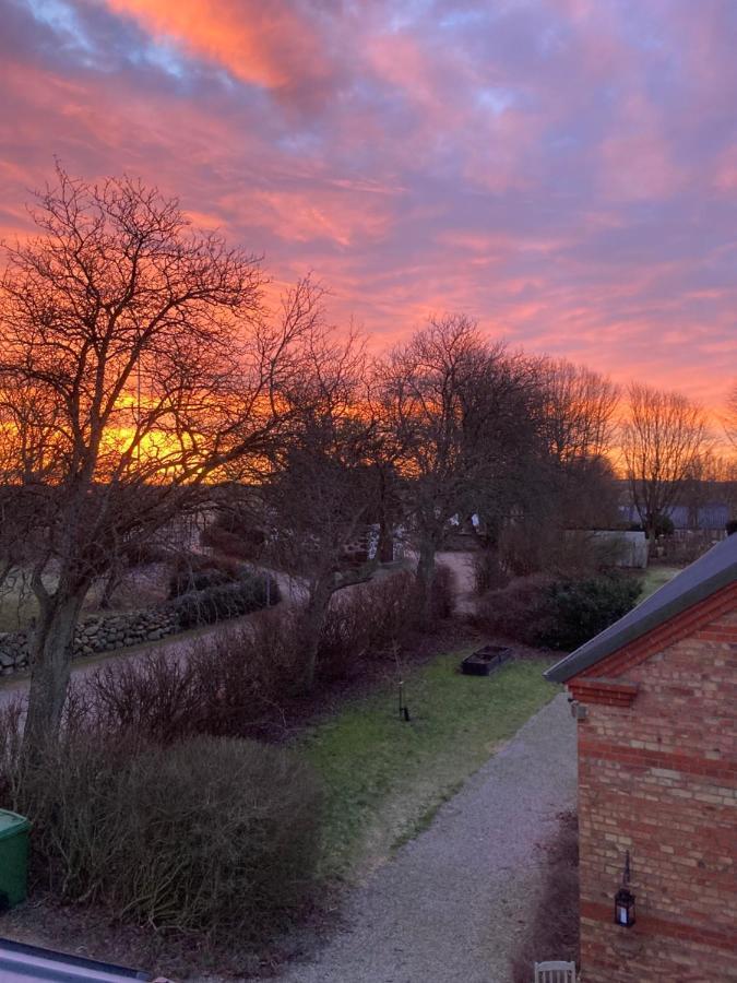 Windalens Pa Oesterlen Tomelilla Buitenkant foto